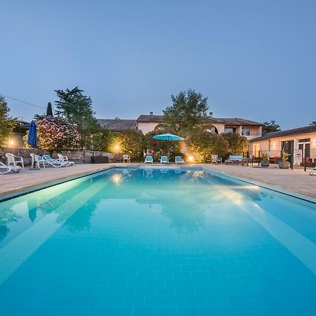 Le Clos Des Bruyeres Валлон-Пон-д'Арк Экстерьер фото